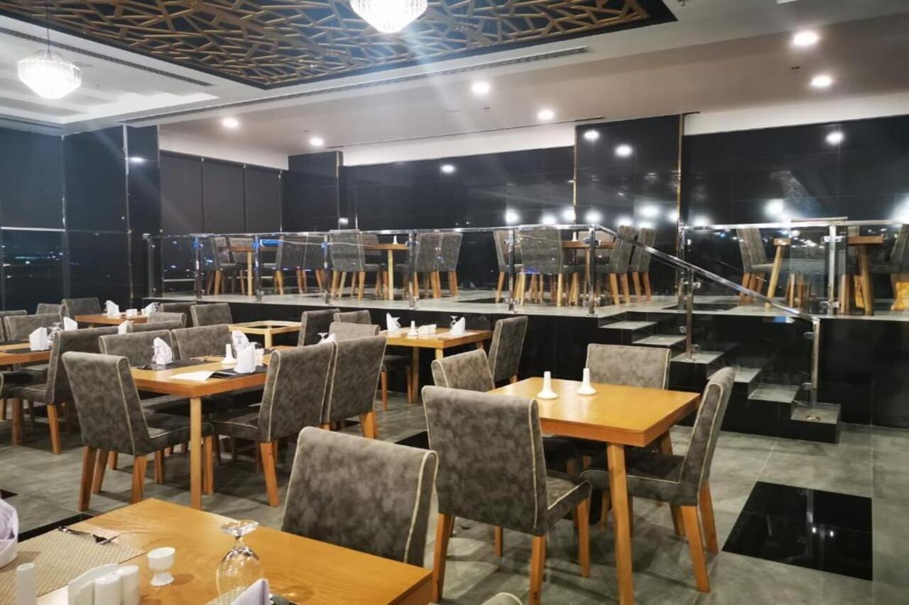 Отель Parkside Plaza Маскат Экстерьер фото